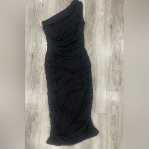 Elegant One-Shoulder Black Dress